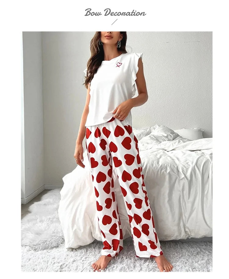 Zweiteiliges Pyjama-Set mit Herz-Print – Bequem & süß für Herbstnächte