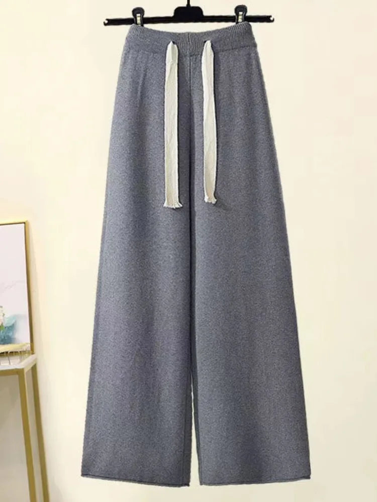 2-teiliges Winter-Strickset – Eleganz & Komfort für kalte Tage
