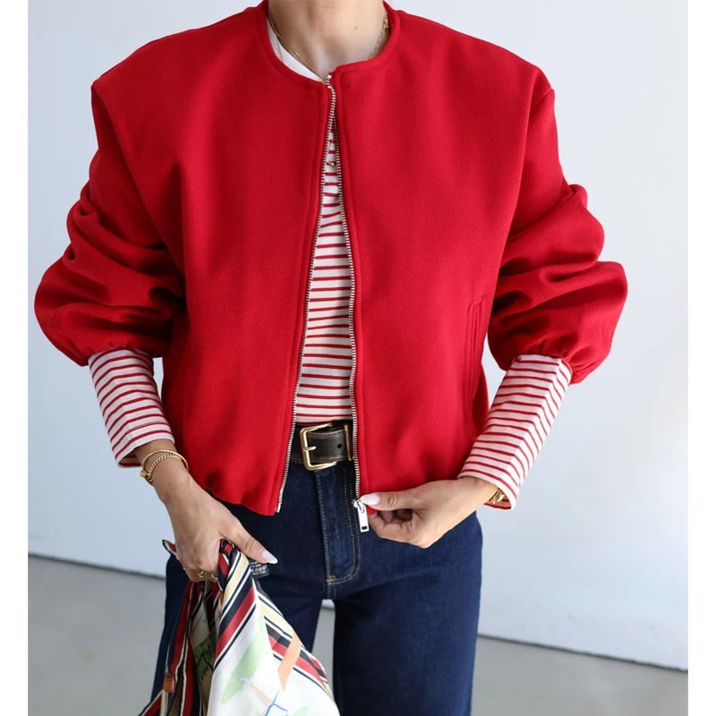 Cropped Bomberjacke mit Zipper – Trend trifft Komfort (2024 Edition)