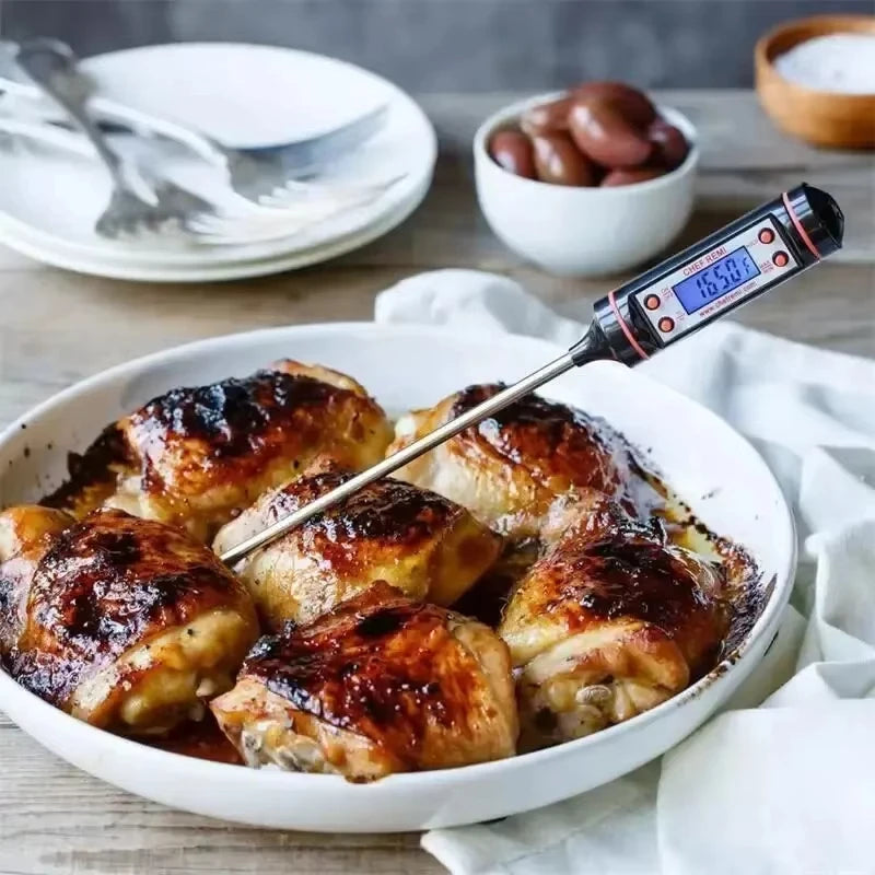 Digitales Küchenthermometer mit Edelstahlsonde – Präzise Sofortanzeige für Fleisch, Ofen, Tee & gesundes Kochen