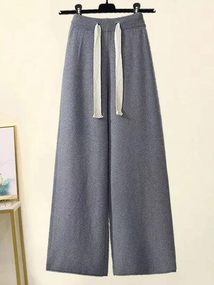 2-teiliges Winter-Strickset – Eleganz & Komfort für kalte Tage