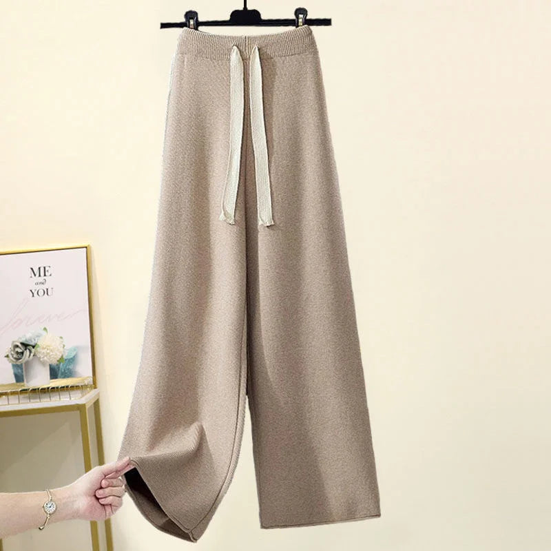 2-teiliges Winter-Strickset – Eleganz & Komfort für kalte Tage